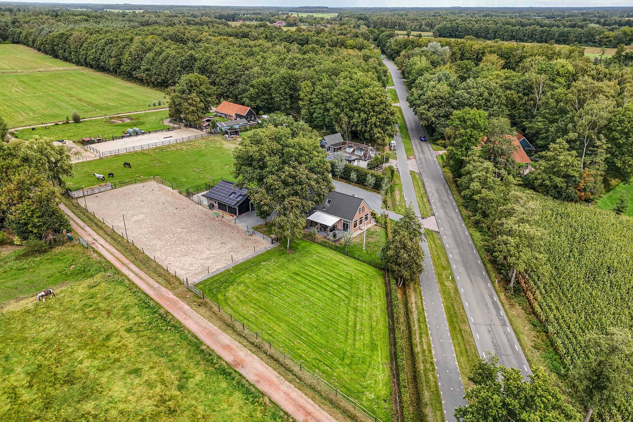 Photo 69 of Oldeberkoperweg 15