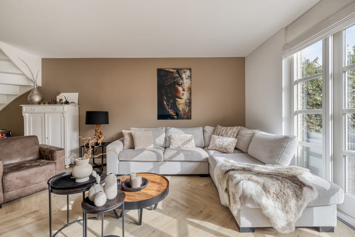 Foto 2 van Haya van Someren-Downerpad 51