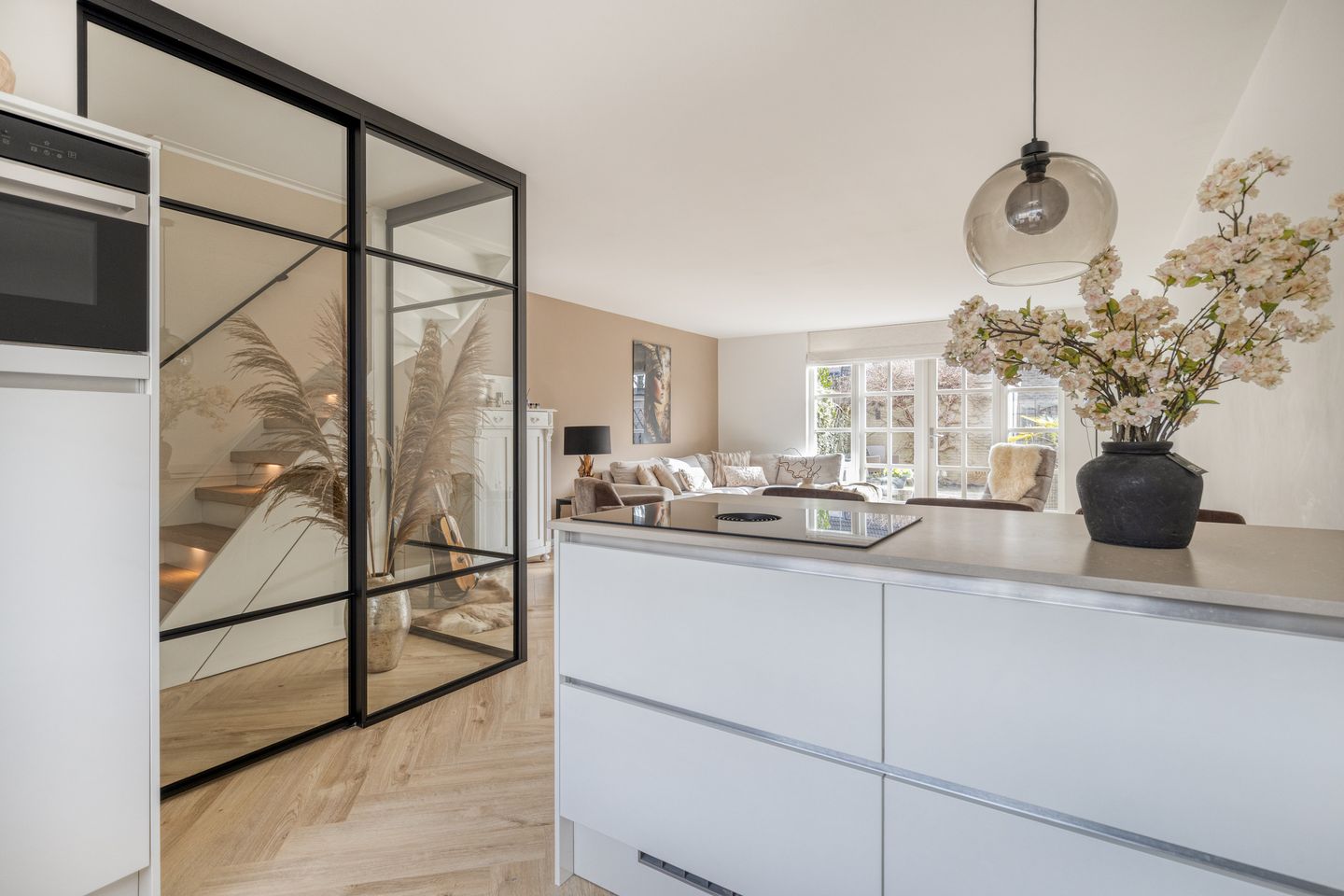 Foto 10 van Haya van Someren-Downerpad 51