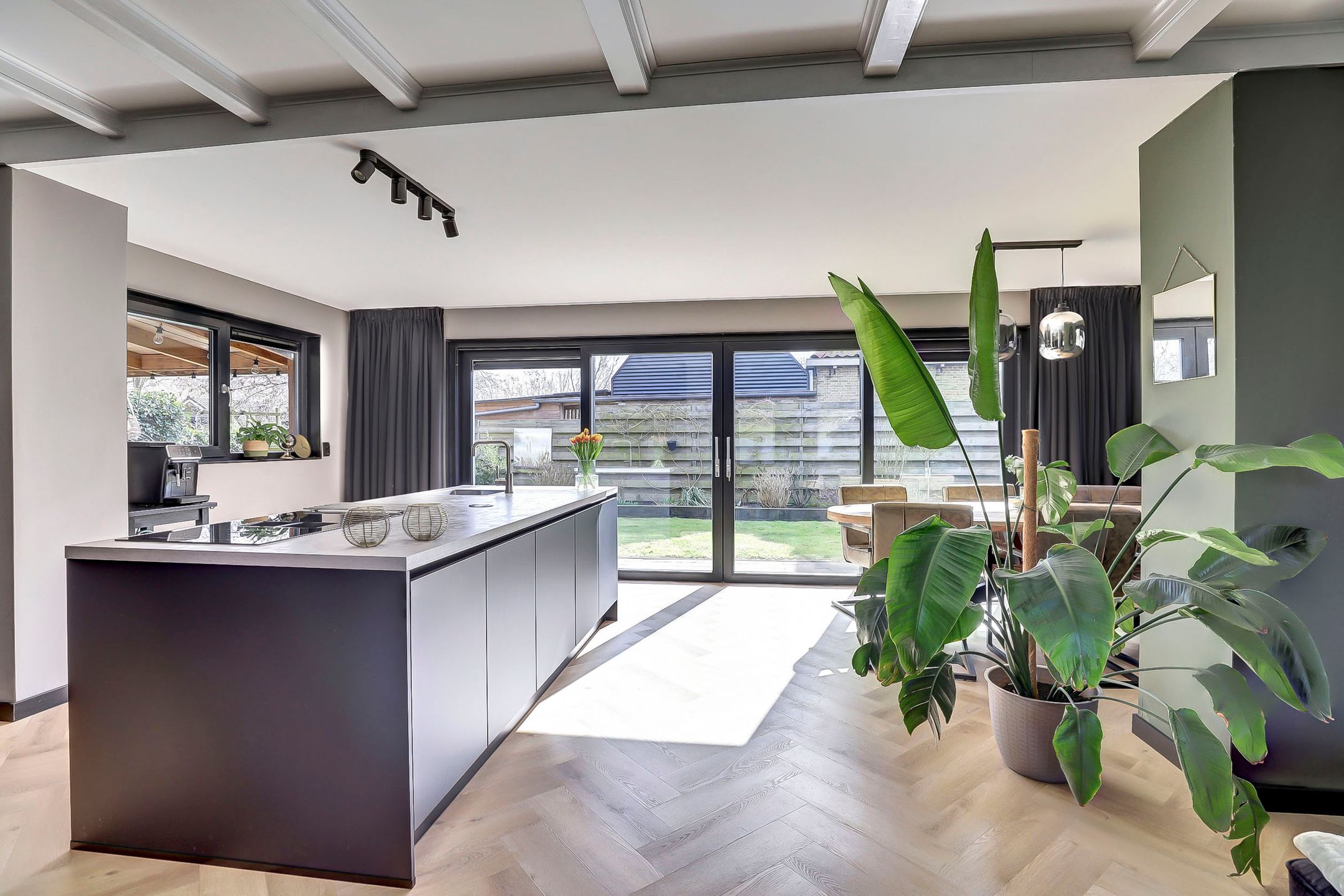 Foto 12 van Hearewei 26