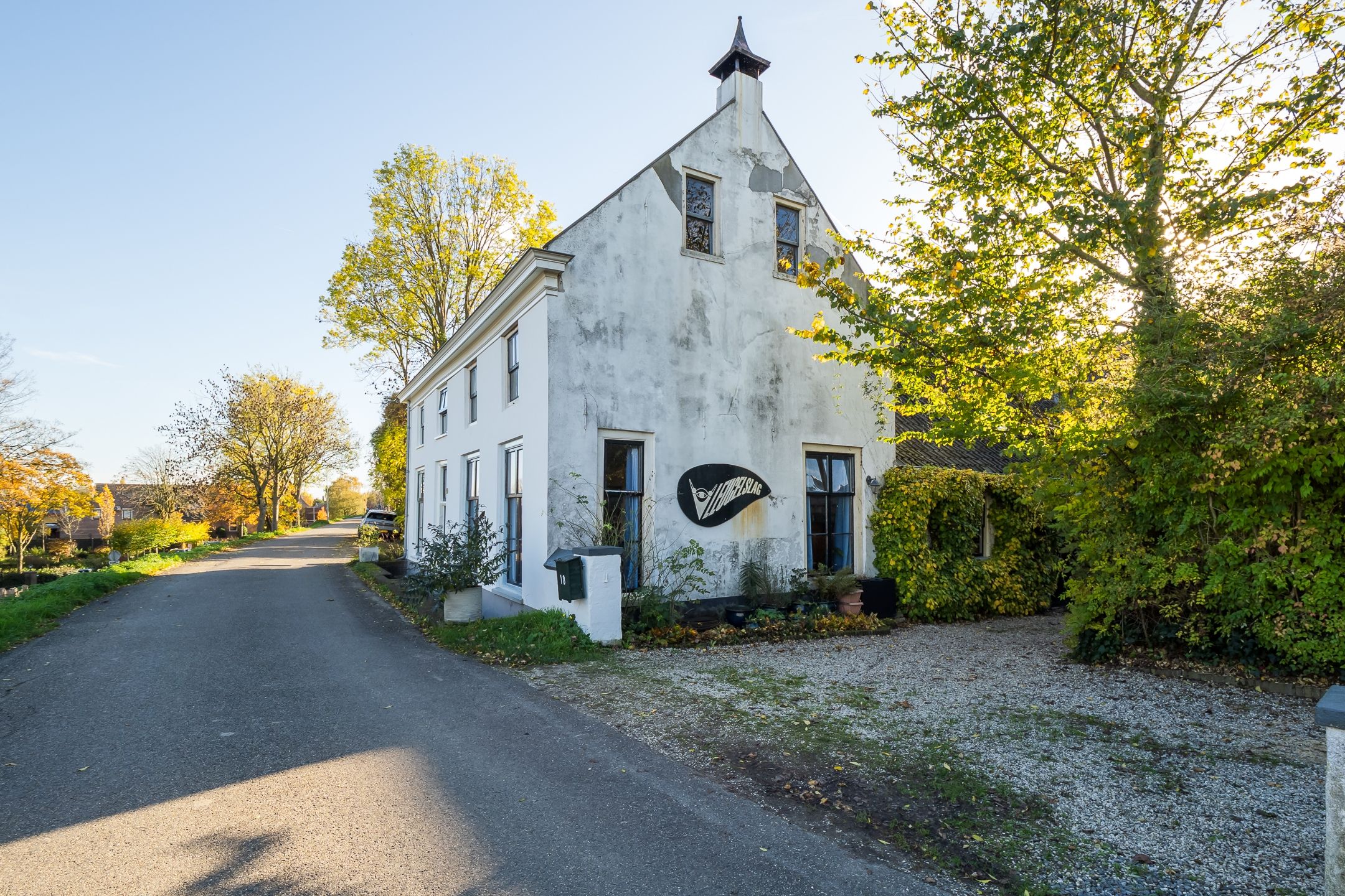 Photo 51 of Waaldijk 18