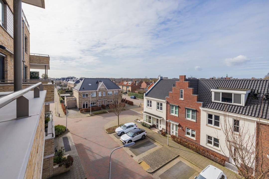 Photo 23 of Piet Heinstraat 147