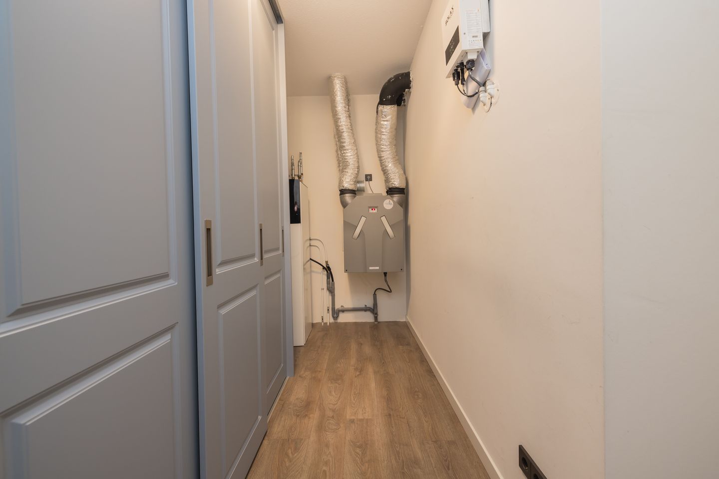 Photo 34 of Piet Heinstraat 147