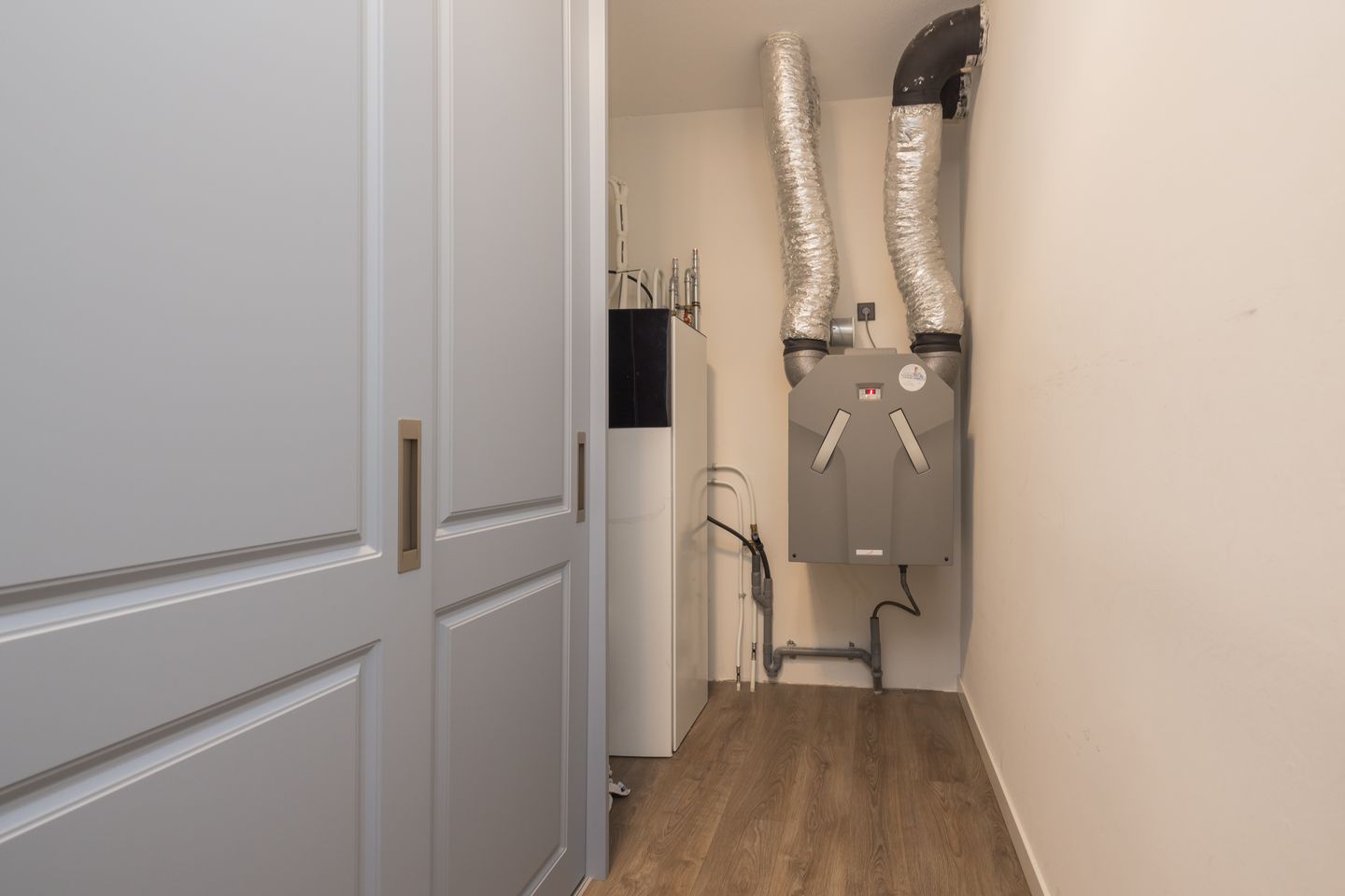 Photo 35 of Piet Heinstraat 147