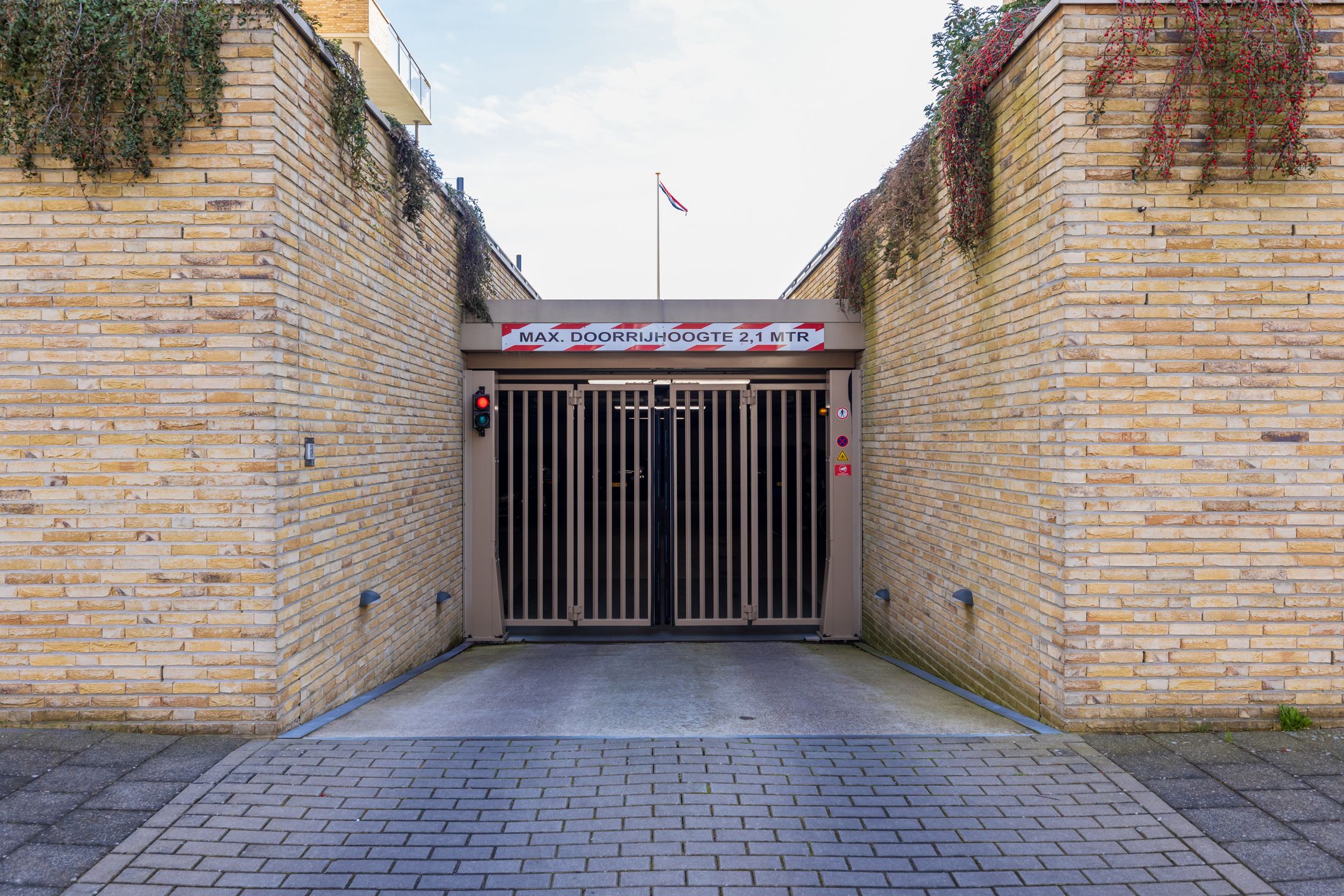 Photo 48 of Piet Heinstraat 147