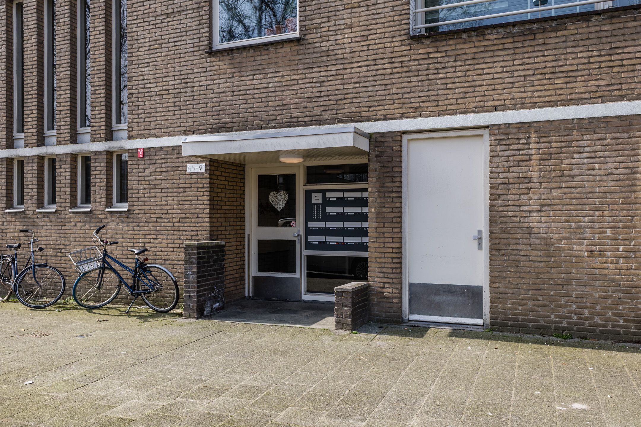 Photo 6 of Adriaan Dortsmanstraat 71