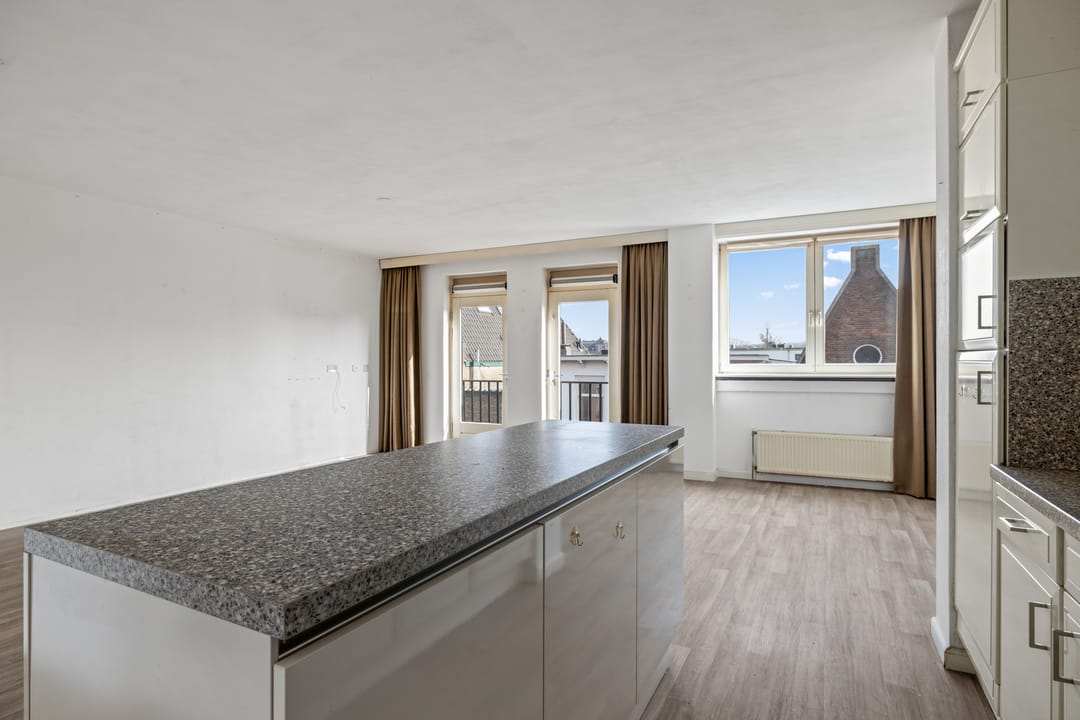 Photo 28 of Langegracht 3-C