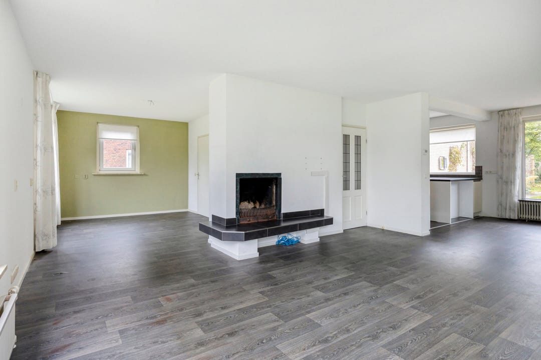 Photo 8 of Alberthus Risaeusstraat 8-A