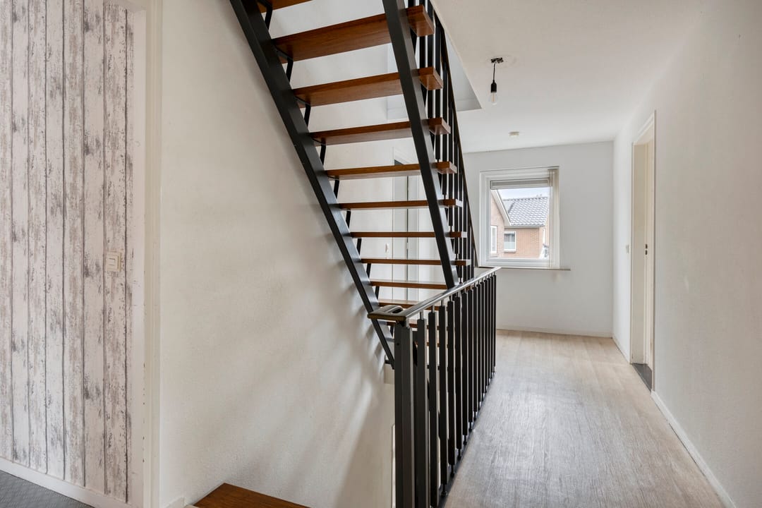 Photo 23 of Alberthus Risaeusstraat 8-A