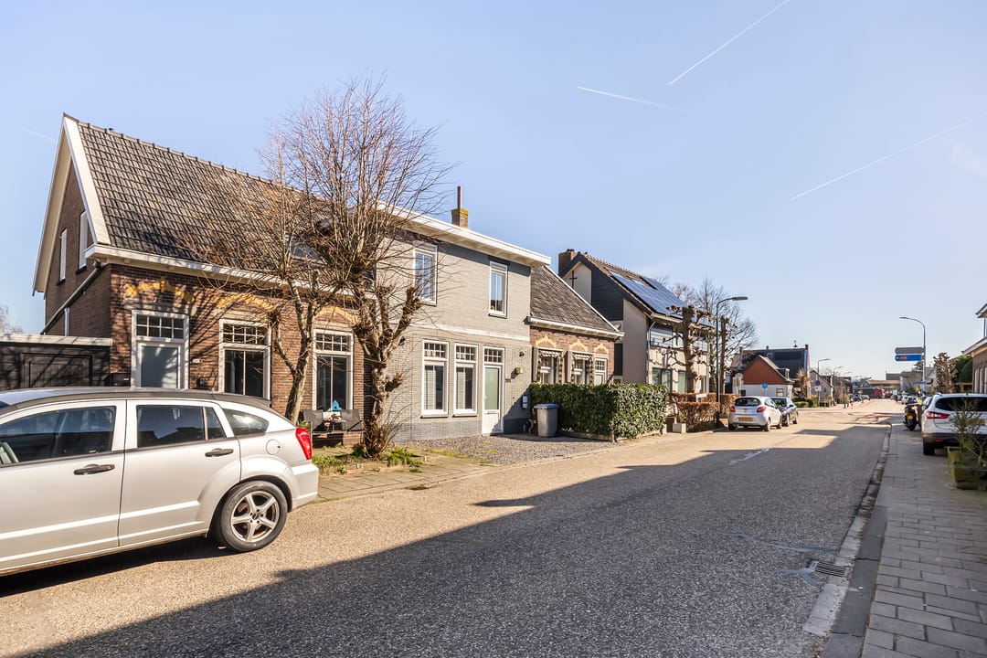 Photo 1 of Rivierdijk 701