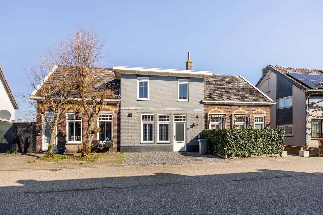 Photo 2 of Rivierdijk 701