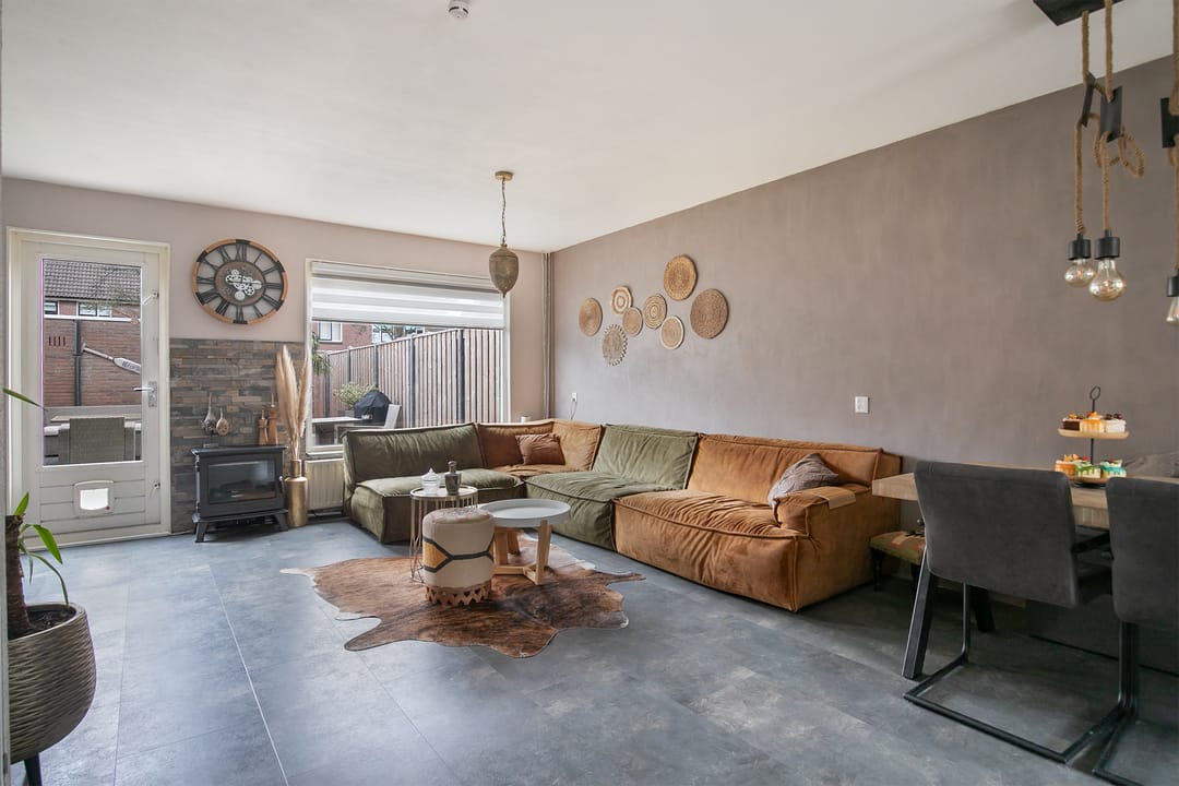 Foto 2 van Ranonkel 24