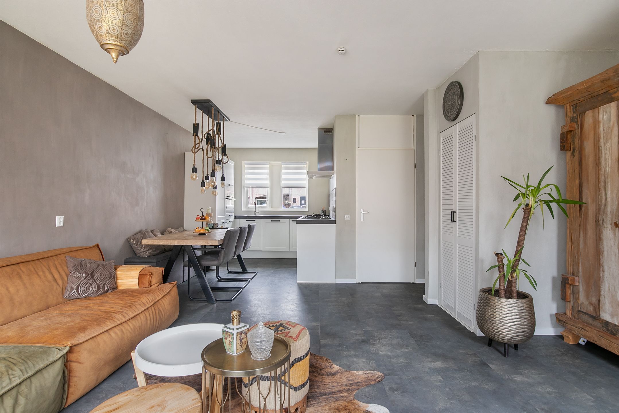 Foto 6 van Ranonkel 24