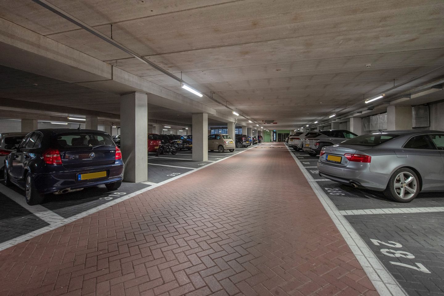 Photo 29 of Brigantijnlaan 179