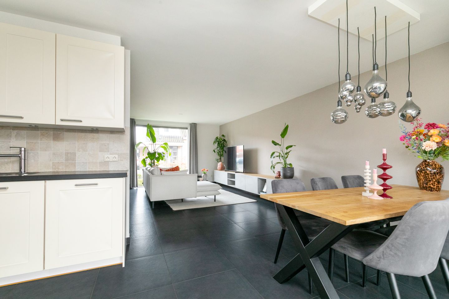 Foto 10 van Antoniusstraat 41