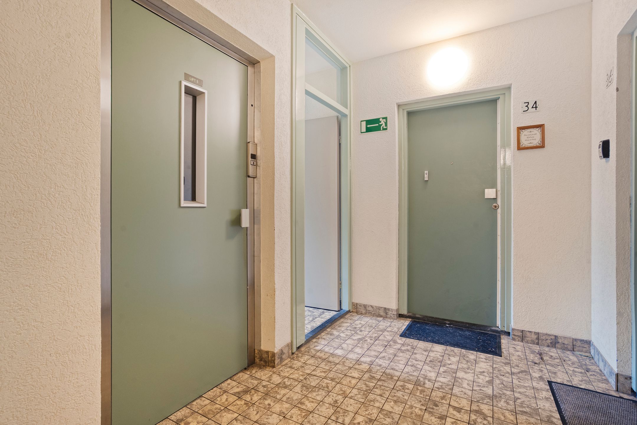 Foto 15 van Breitnerhof 34