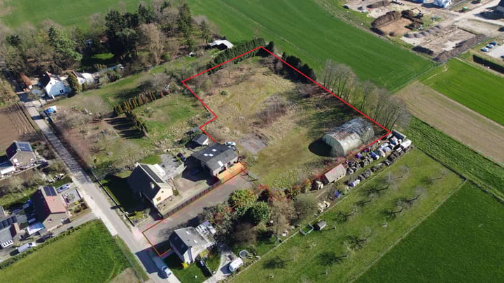 Louisegroeveweg, Urmond