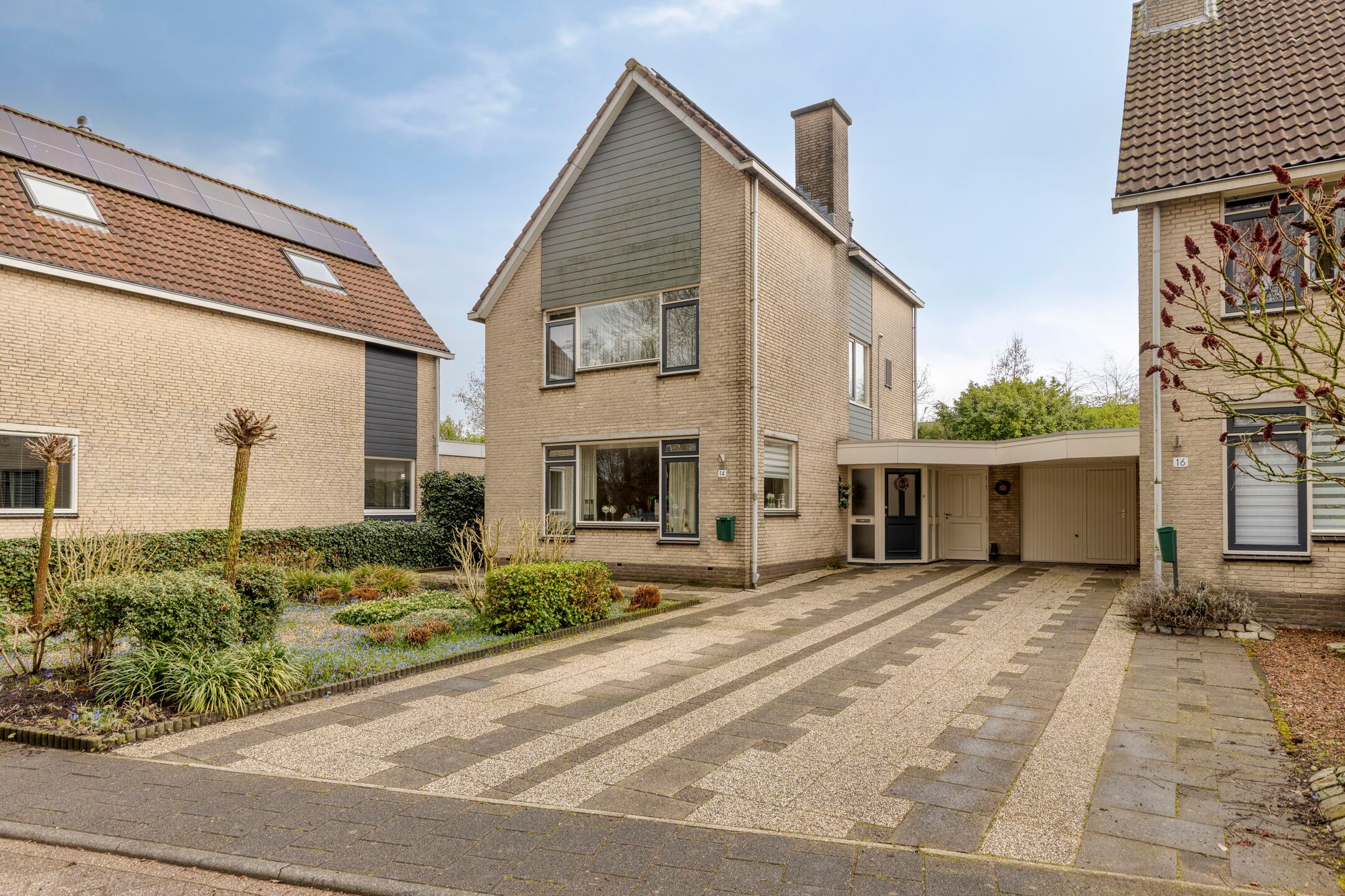 Buying a house in The Netherlands., Tolsteeg 14