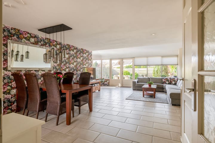 Photo 2 of Woestijnvaraan 17