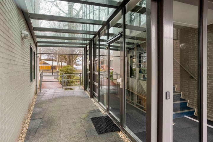 Foto 4 van Amphion 86