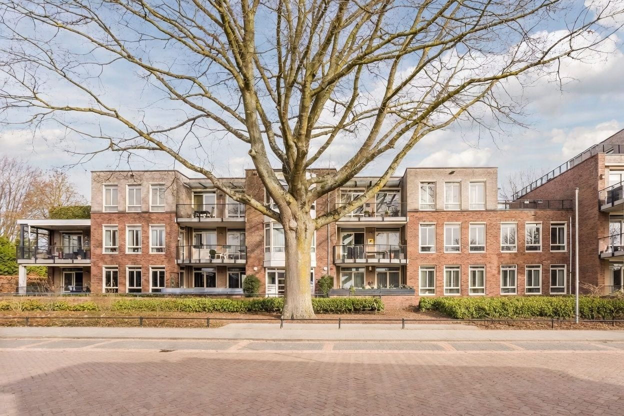 Photo 5 of Van Vroonhovenlaan 32