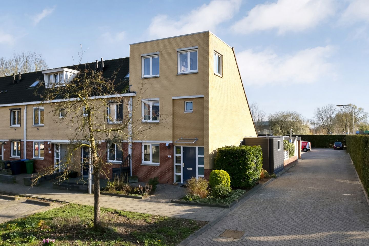 Foto 4 van Woudrichemstraat 141