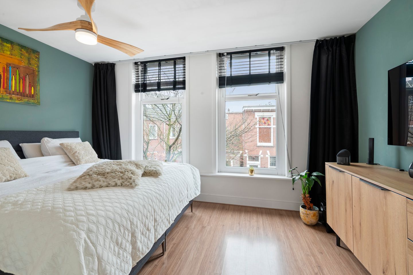 Photo 4 of Jan Frederik Helmersstraat 26