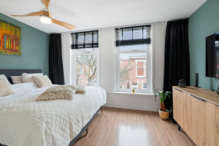 Photo 4 of Jan Frederik Helmersstraat 26