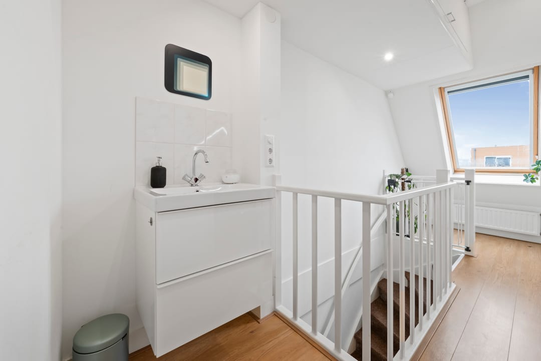 Photo 32 of Jan Frederik Helmersstraat 26