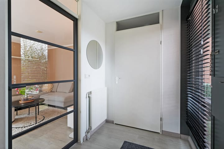 Photo 3 of Simon van Beaumontstraat 10