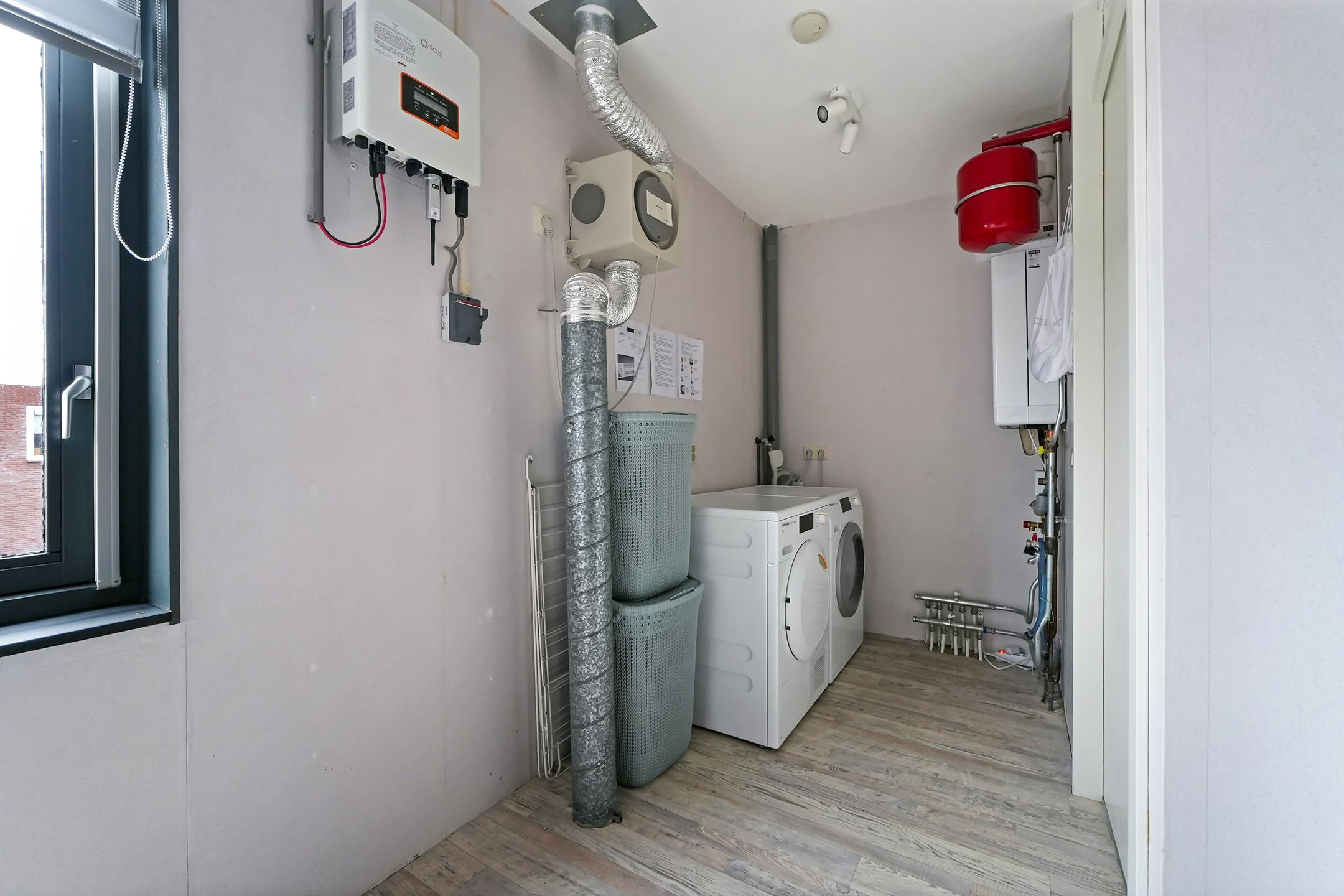 Photo 30 of Simon van Beaumontstraat 10