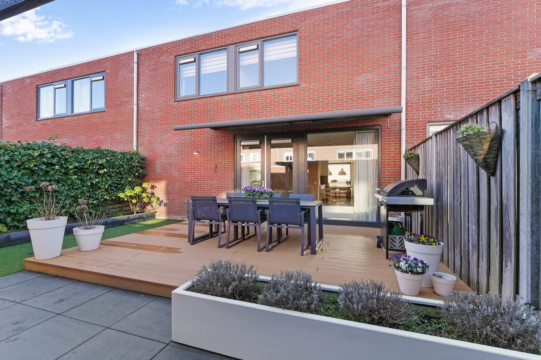 Photo 32 of Simon van Beaumontstraat 10