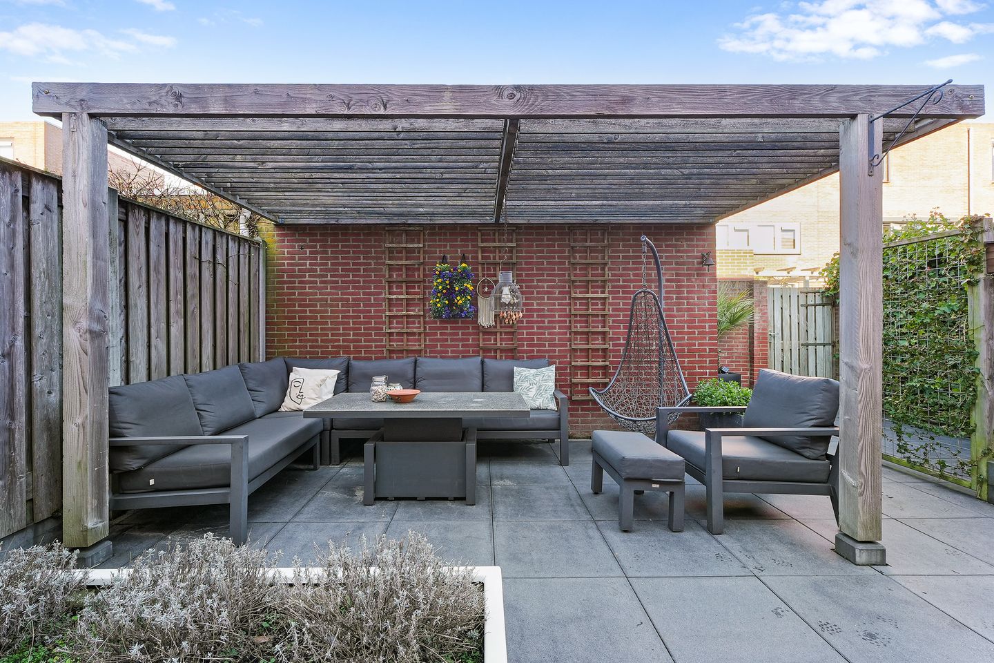 Photo 34 of Simon van Beaumontstraat 10