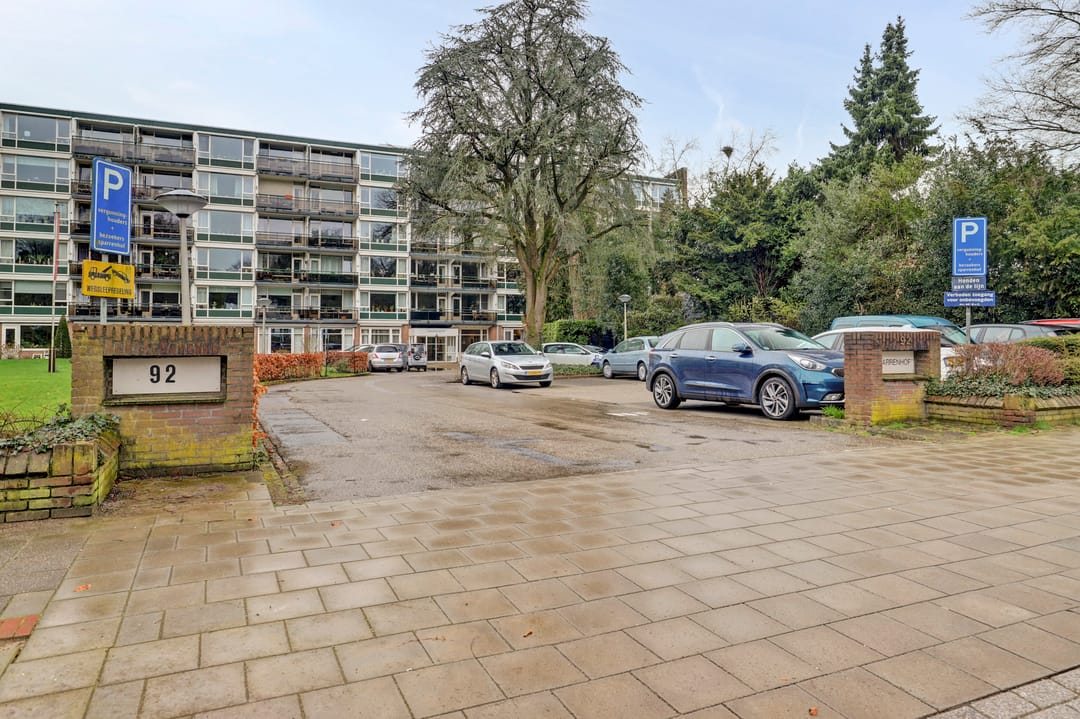 Photo 8 of Stationsweg 92-402