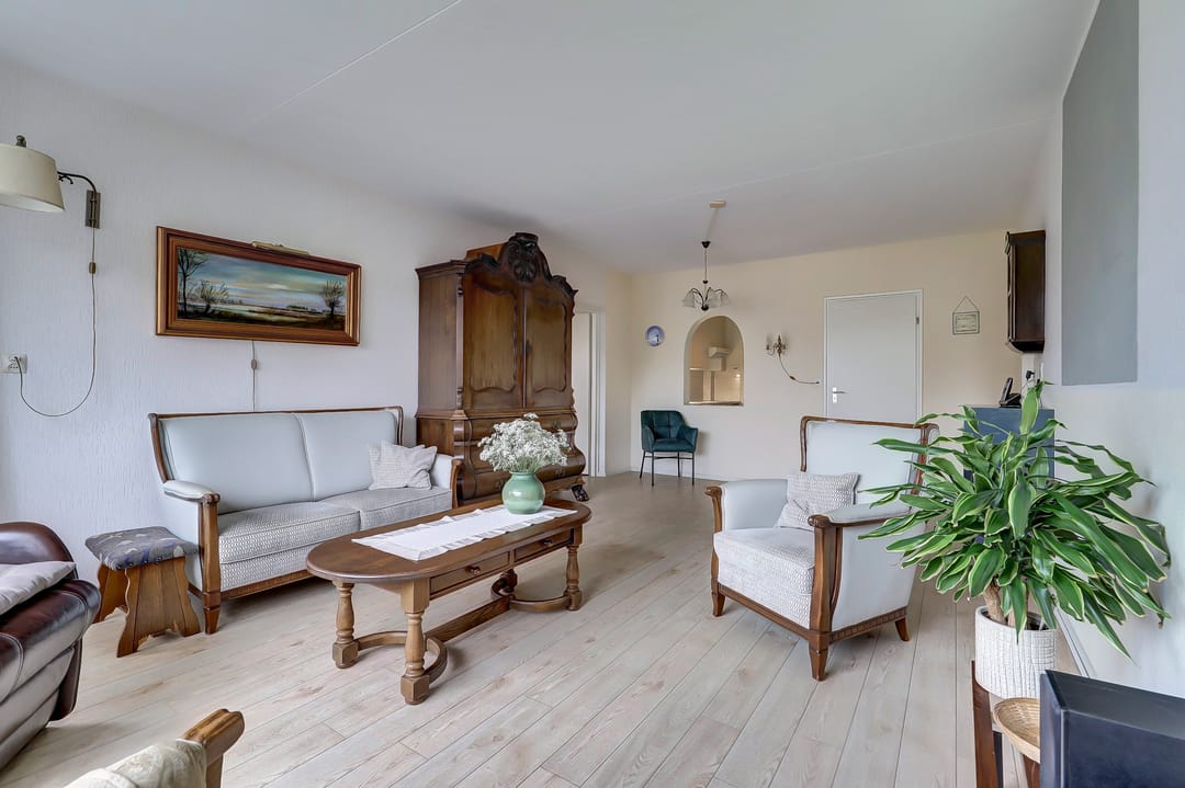 Photo 13 of Stationsweg 92-402