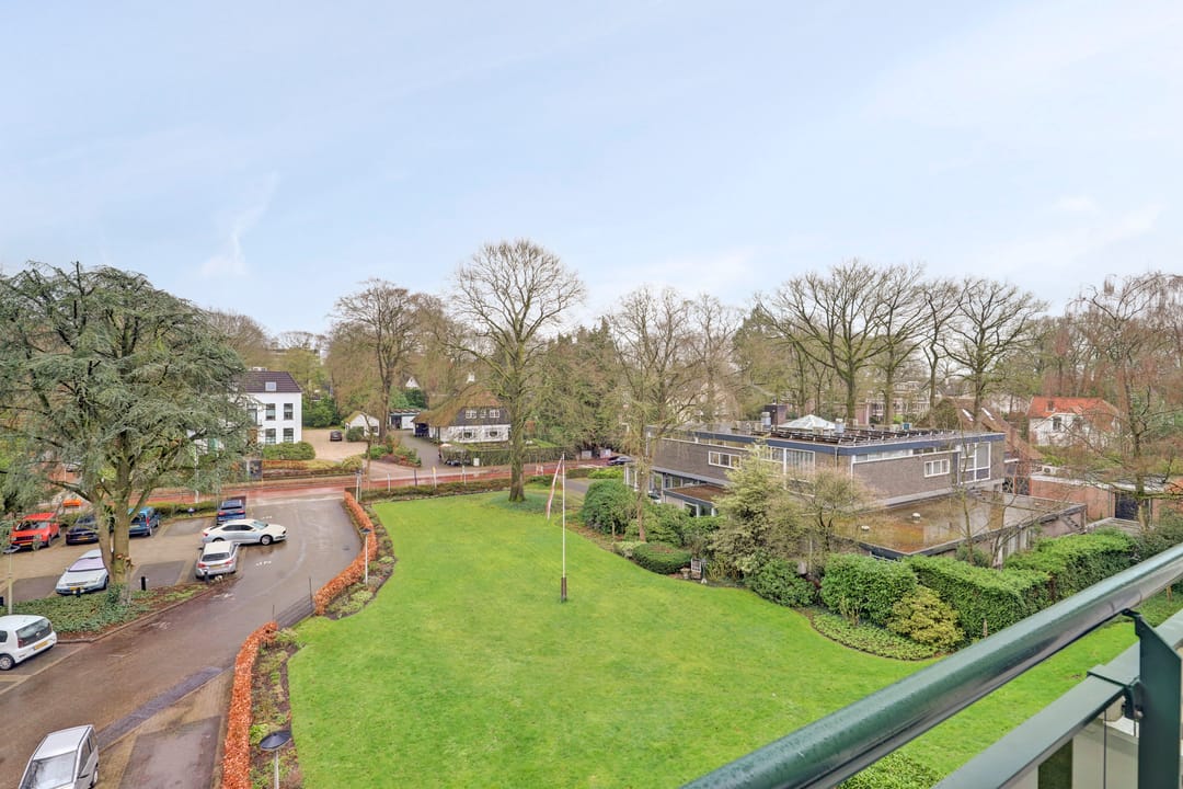 Photo 26 of Stationsweg 92-402