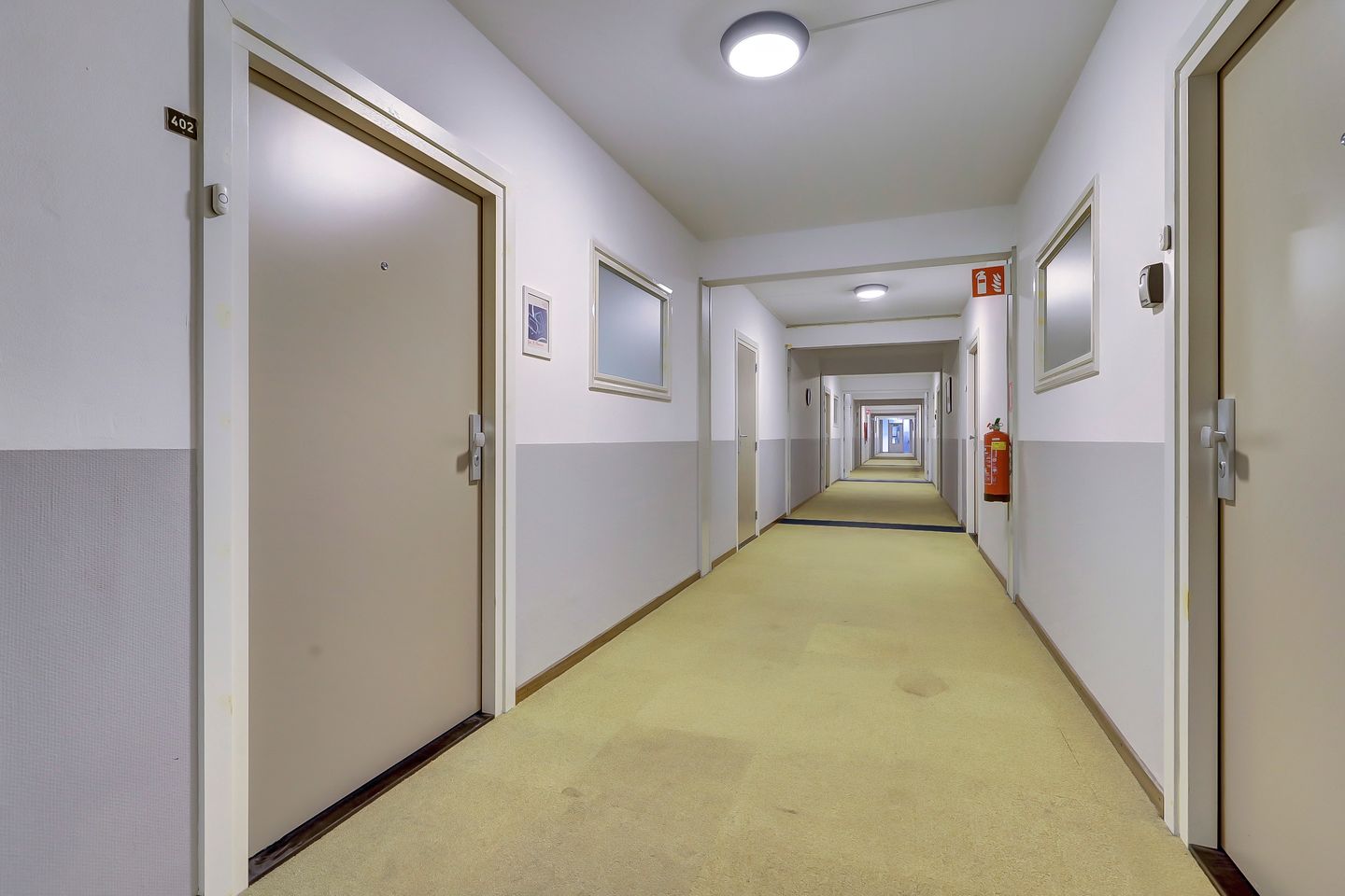 Photo 29 of Stationsweg 92-402