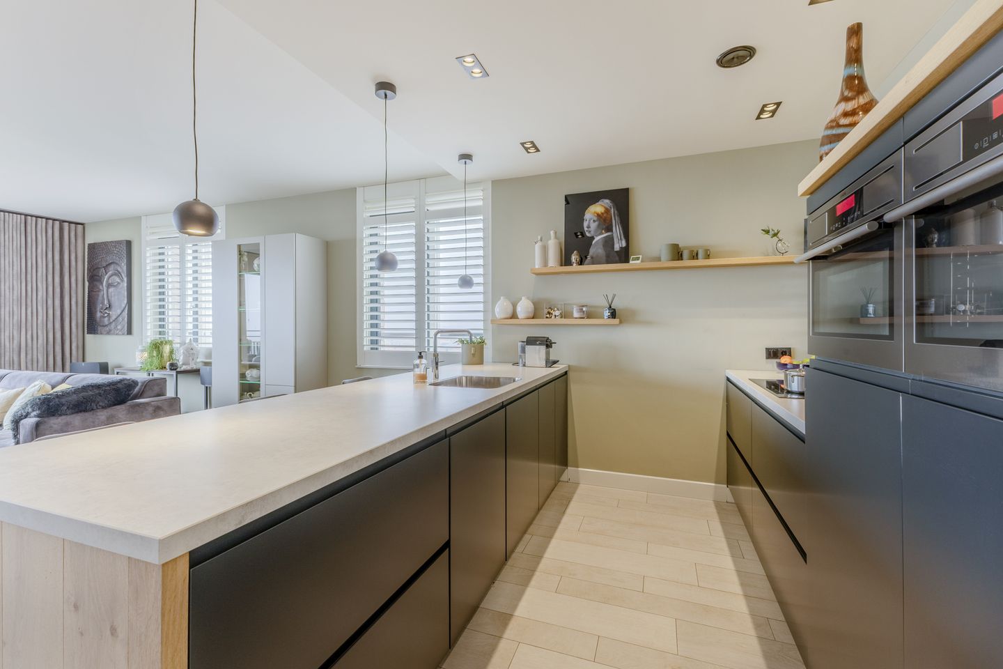 Foto 10 van Witte Ring 11-E