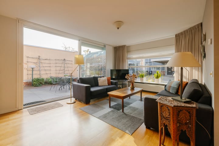 Foto 2 van Zwanebloembocht 221