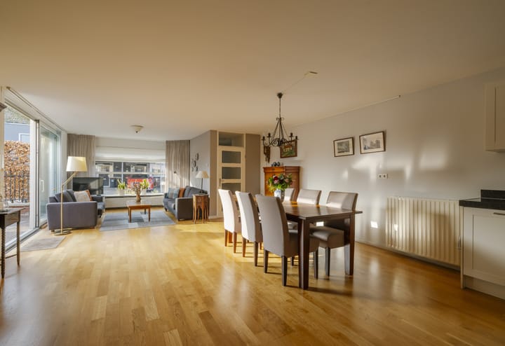 Foto 5 van Zwanebloembocht 221