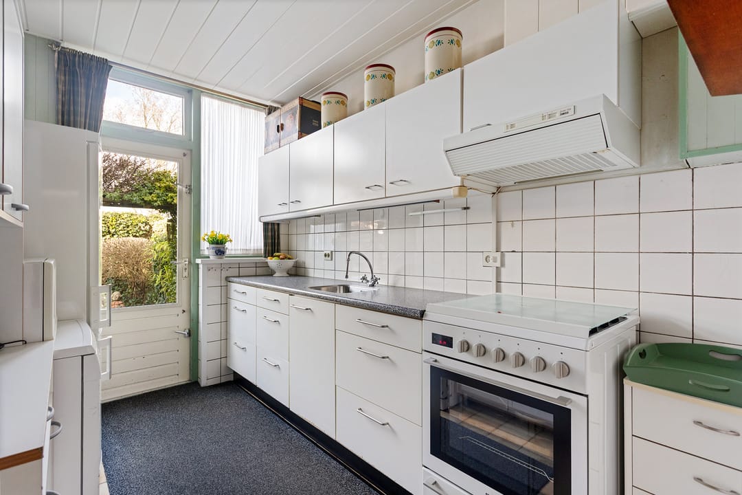 Photo 7 of Prof. Fockema Andreaelaan 388