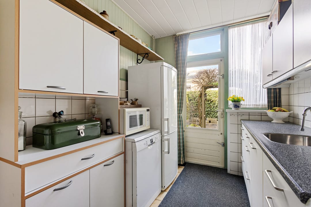 Photo 8 of Prof. Fockema Andreaelaan 388