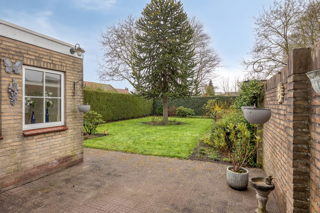 Foto 7 van Julianastraat 8