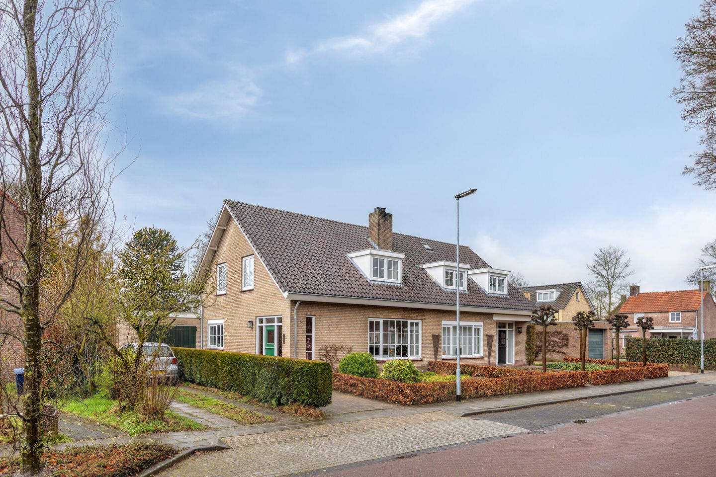 Foto 10 van Julianastraat 8