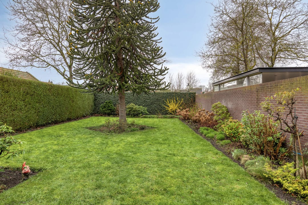 Foto 46 van Julianastraat 8