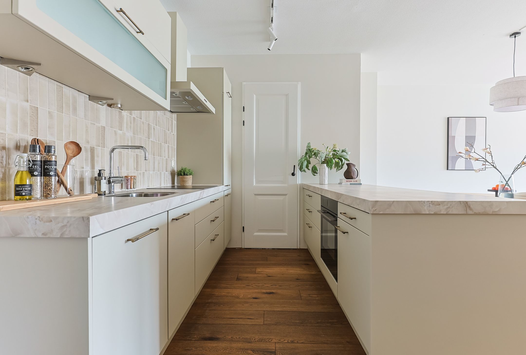 Foto 15 van Van Oldenbarneveldtstraat 52-M