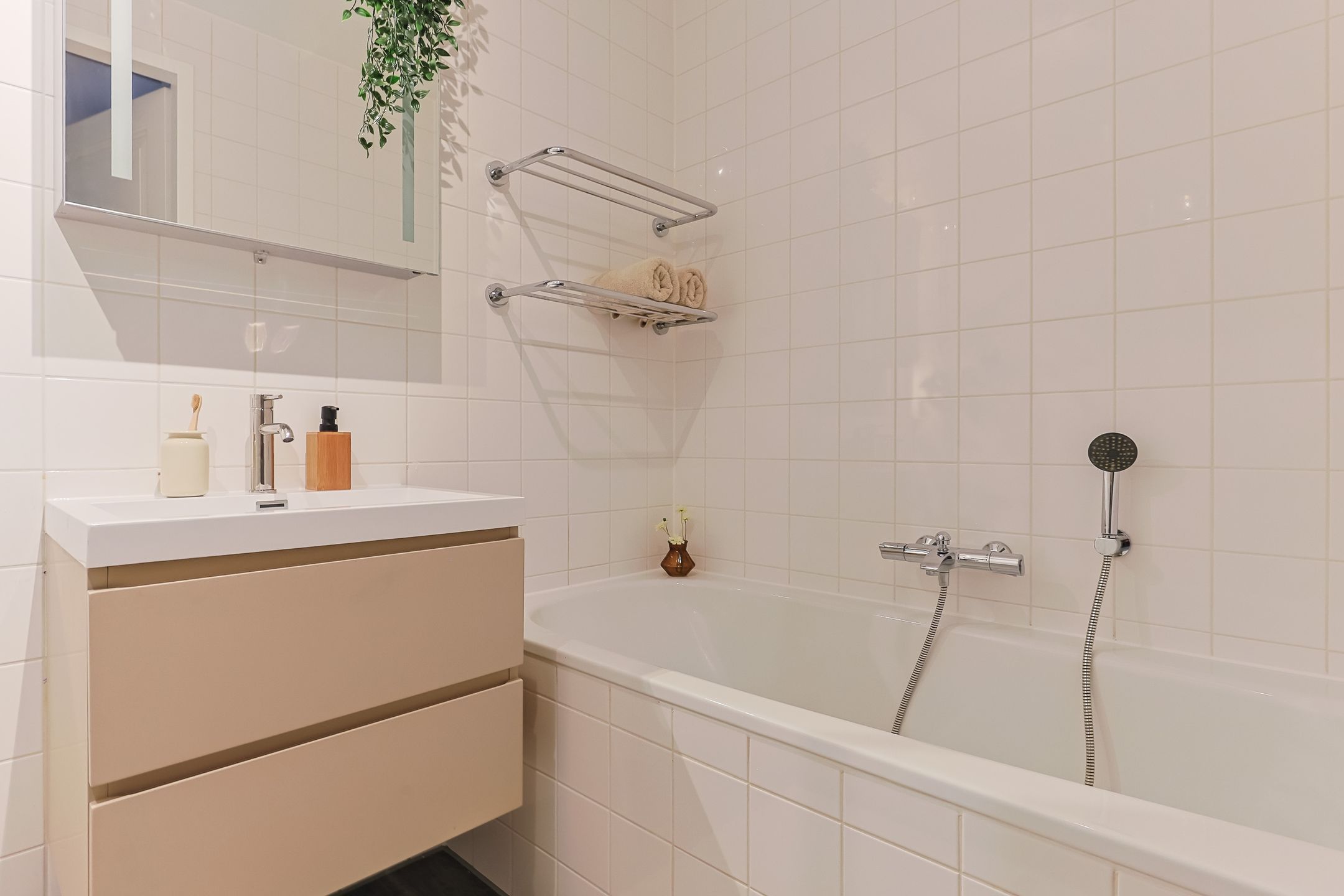 Foto 21 van Van Oldenbarneveldtstraat 52-M