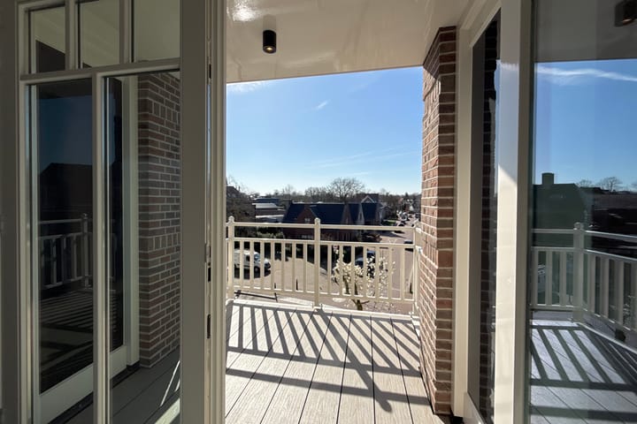 Foto 2 van Postweg 2-E