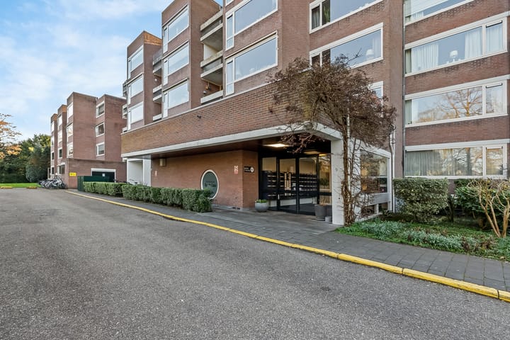 Photo 5 of Amersfoortsestraatweg 9-F011