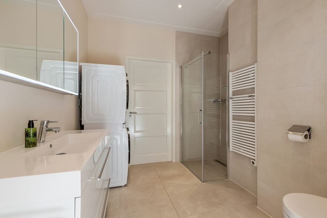 Photo 23 of Amersfoortsestraatweg 9-F011